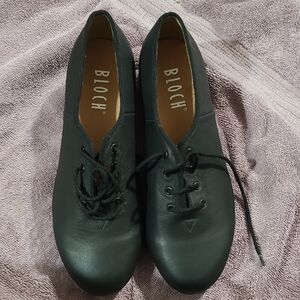 Bloch Women's Black Lace-Up Flats